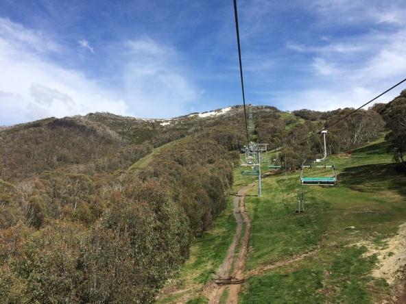 Thredbo Sessellift Snowy Mountains New South Wales Australien entdecken