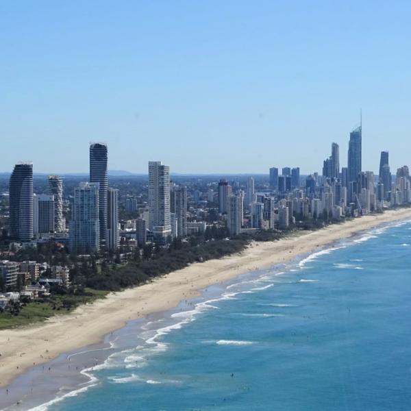 Gold Coast Hochhäuser am Strand Queensland entdecken